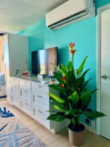 Stylish Renovated Getaway with Stunning Views - Siren's Song at Sapphire Village