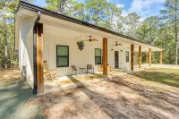 5 Mi to Lake! Home w/ Boat Parking & Pool Access - 3-Star