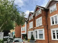 The Galaxie Hotels near Summertown Library