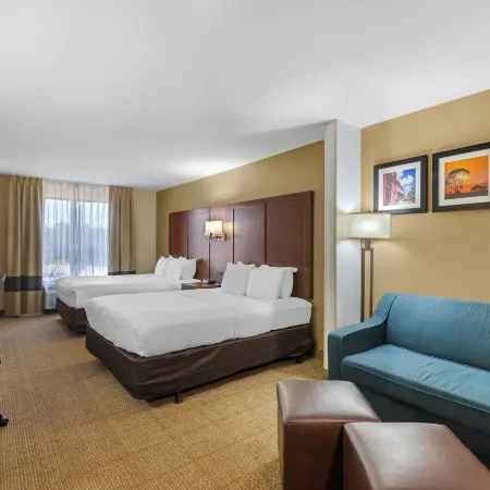 Comfort Suites Savannah Gateway I-95