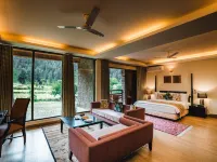 Heevan Villa's Sonamarg - River Front Luxury Retreat Hotels in Ganderbal