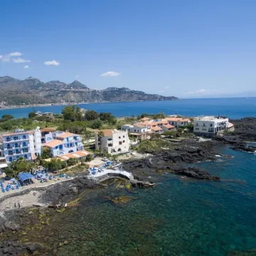 Kalos Hotel Hotels near Lido Beach Bonday