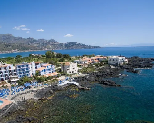 Kalos Hotel Hotele w: Giardini Naxos