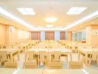 Seaore Resort Hotels near Seri World
