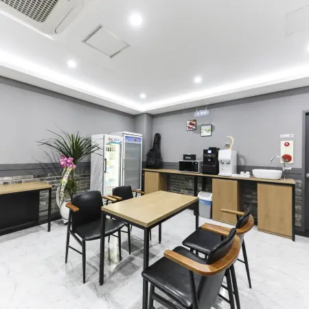Chungju Lie Hotel