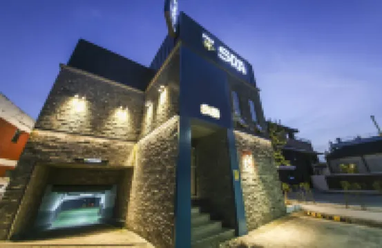 Suwon Haenggung-dong Sunstar Hotels near Hwaseo Park