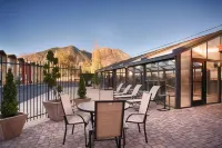 Best Western Pony Soldier Inn  Suites