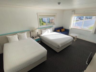 Revelstoke Lodge
