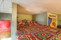 Heart of St Louis! Walkable Soulard Apt w/ Loft - Condos