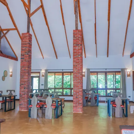 Moonbow Lodge