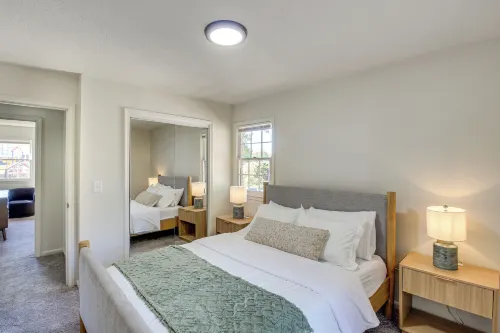 19 Mi to Kansas City: Group Retreat w/ Game Room! - 3-Star