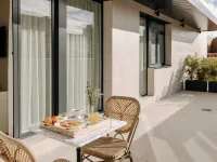 هوتل باكس أتوشا Hotels near ارجانزويلا