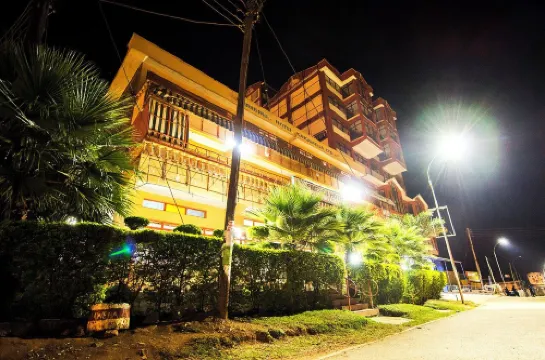 卡卡梅加的朋友酒店 Isukha ICHINA酒店