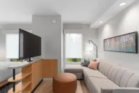 Hyatt House Thunder Bay