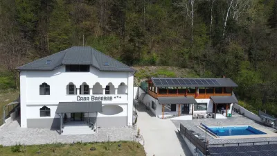 Casa Basarab Hotel di 