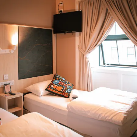 Gardiner House Hostel