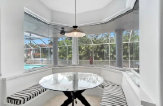 6BR Hollywood Lakes Home with Pool & Spa