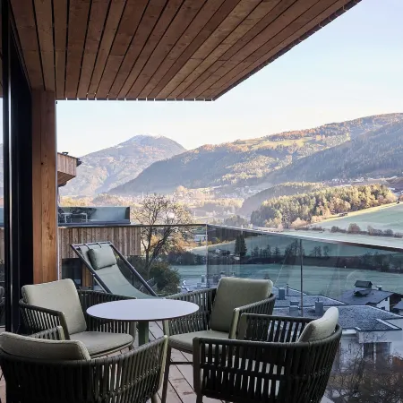 Larchenlodge SkySpa and Rooftop Pool Inklusive Stubai SuperCard