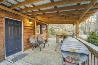 Rural Outdoor Oasis! Edgemont Cabin w/ Fire Pit - 3-Star