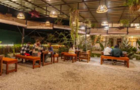 Tlo - the Life Outdoor, Bir Billing Hotel di 