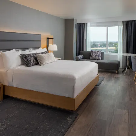 Live Casino & Hotel Louisiana, Curio Collection by Hilton