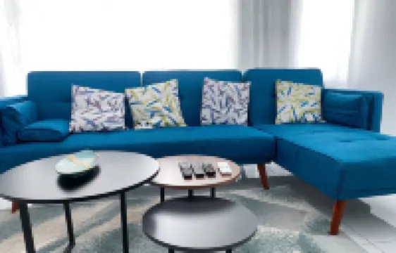 Elegant 2-bedroom Apartment in Chic Abidjan Neighborhood