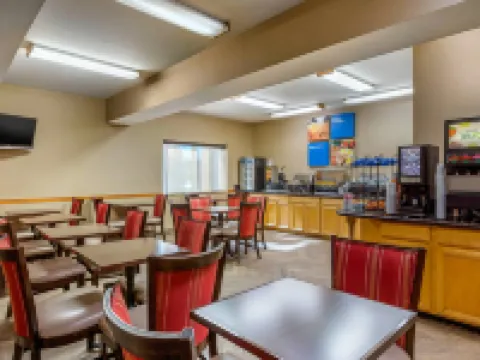 Comfort Inn & Suites Murrieta Temecula Wine Country Hotéis em Murrieta