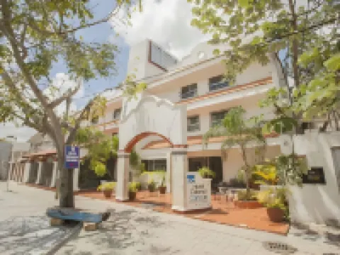 ホテル コロニアル カンクン