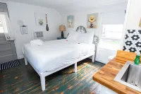 Bar Harbor Cottages & Suites