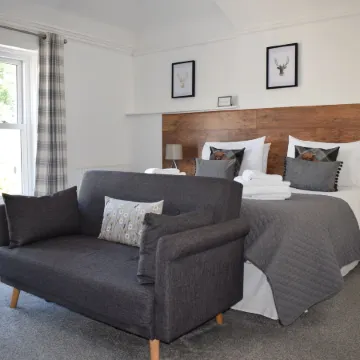 Woodlyn Guest House