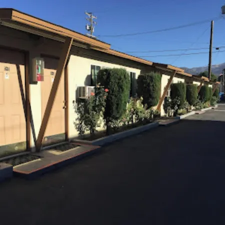 Santa Fe Motel Tehachapi by Hotel O Отели в г. Техачапи