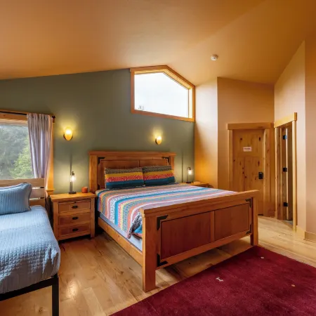 Copper Creek Inn at Mt Rainier