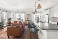 Refined Ground Level 2BR 2BA with Patio Access