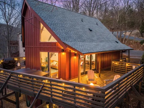 Slope View Chalet Hot Tub, Firepit, Family Fun