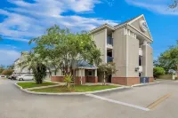 Suburban Studios Lakeland North I-4 - parkir