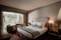 HR Hôtel-Restaurant & Spa Marin