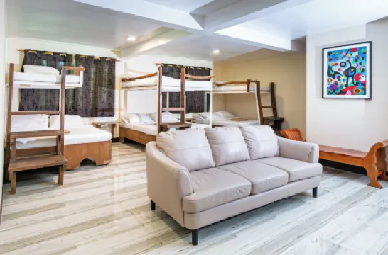 Hotel G Beach Resort and Restobar Отели в г. 