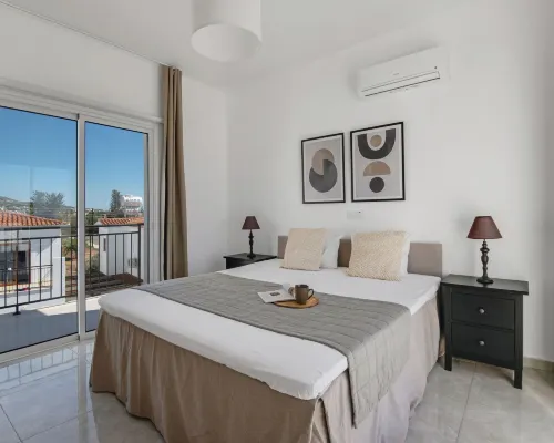 Sanders White Mountains - Cozy Villa with Pool Ξενοδοχεία στην πόλη Τρεμιθούσα