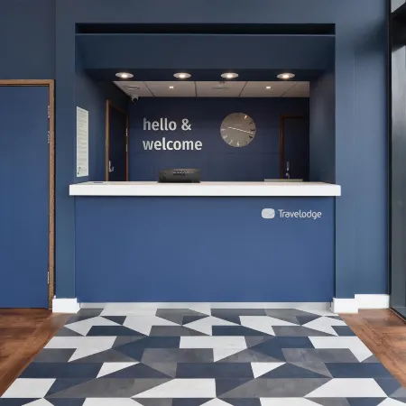 Travelodge Liverpool Stonedale Park Отели рядом с достопримечательностью «Стадион «Энфилд»»