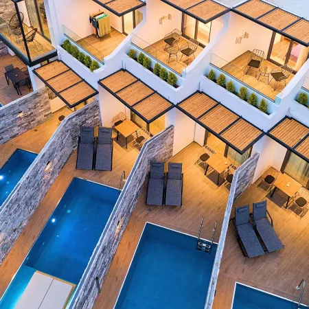 Aelia Suites