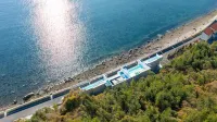 Namhae Daonhae Pool Villa - ペンション
