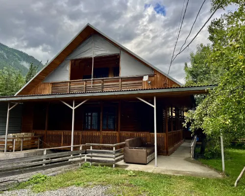 Uyut Gornykh Vershin Private House Hotels in Teberda