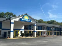 Days Inn by Wyndham Royston Hotels in Royston