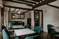 Allington Manor - breakfast