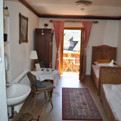 Pension Leopoldine Hotels near Museum Hallstatt