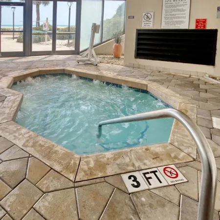 Amazing SouthTower 2Br/2BAcondo in Ocean Creek Resort! Large Patio/Beach Locker!