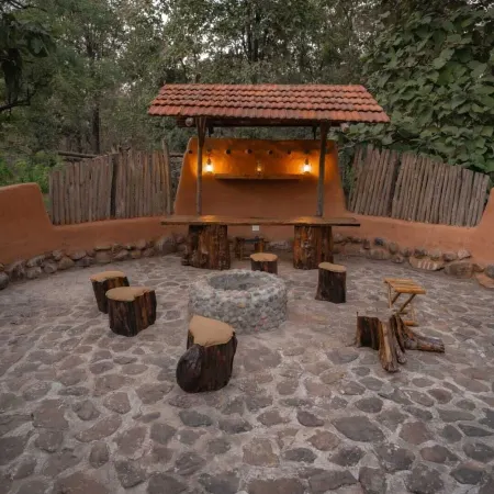 Yaarnagar Jungle Resort Ratapani