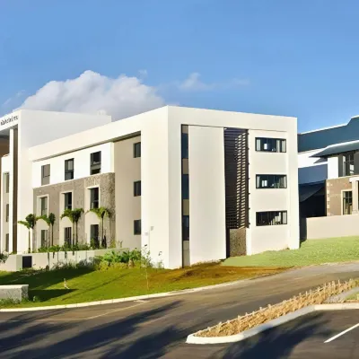 Voila Bagatelle Hotels near Casela Nature Parks
