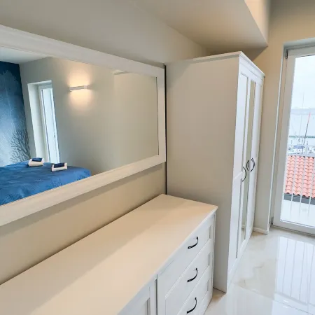 Fairmont Seafront Acquamarine Suite by Ca-Sa Check
