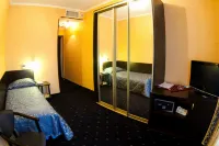 Angel Hotel
